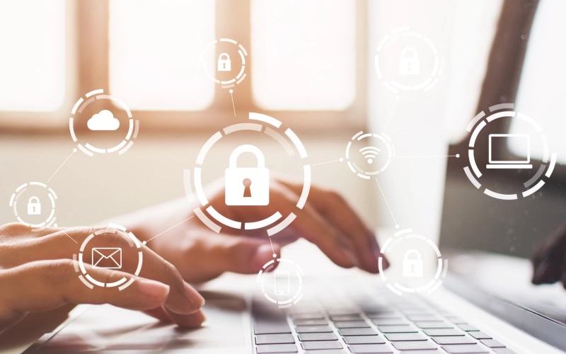 Polletno poročilo URSIV: Zatišje pred nevihto